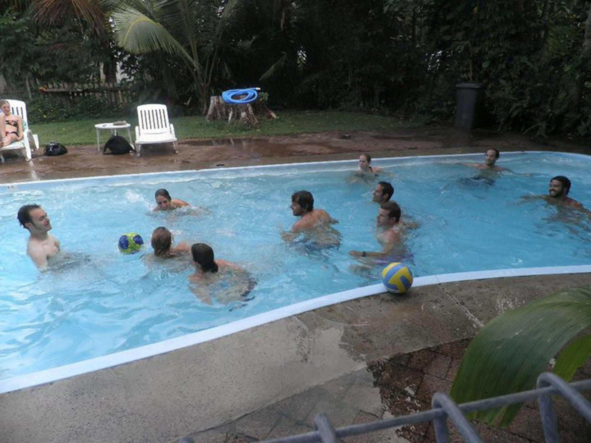 Absolute Backpackers Mission Beach Kültér fotó
